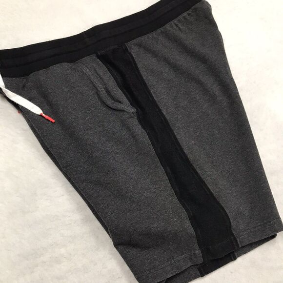 PSYCHO BUNNY Sweat Short Men L 34-36 Gray Black 3 Pocket Drawstring Luxury Sport - Picture 3 of 16